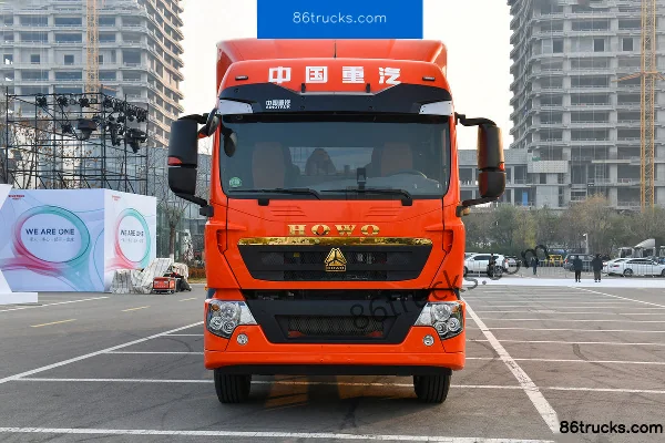Sinotruk HOWO TX7 PRO 11.1L Diesel 490hp 6X4(10 wheels) Sinotruk 12-speed Tractor Truck Exterior