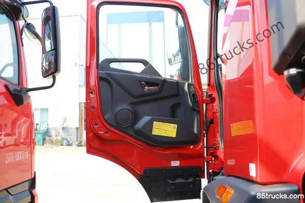 Dongfeng Commercial Vehicle Tianjin KR Comfort Edition 245ch 4X2(6 roues) 6,2m camion porteur à ridelles (toit plat) (China VI) Cabine (1)