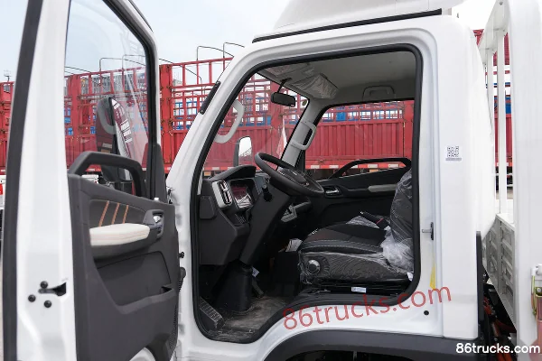 Foton Zhilan EM 4.5T 3.8m single-row pure electric panel light truck 66.84kWh 4X2(6 wheels) Cab (2) | 86Trucks