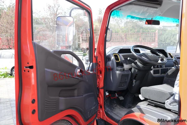 Dongfeng Xingyun K6-S 2L CNG 127 ch 4X2(6 roues) Dongan 5 vitesses camion léger fourgon à cabine simple 4,15 m (1) | 86Trucks