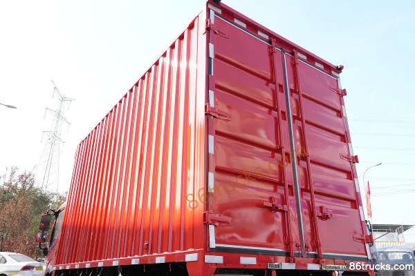 Dongfeng Xingyun K6-S 2L CNG 127 ch 4X2(6 roues) Dongan 5 vitesses camion léger fourgon à cabine simple 4,15 m Carrosserie (1) | 86Trucks
