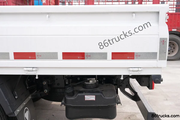 Foton Aoling M Card 2,0 L 127 ch 4X2(6 roues) CNG petit camion à ridelles 3,19 m cabine double Carrosserie (2) | 86Trucks