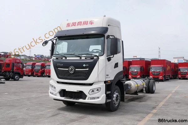 Dongfeng Commercial Vehicle Tianjin KR PLUS 280hp 4X2(6 wheels) 6.8m LNG Box Cargo Truck (High Roof Double Sleeper) Exterior (3) | 86Trucks