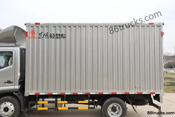Dongfeng Kangluwei cabine large 2.5L diesel 180 ch 4X2(6 roues) boîte Fast Gear 8 rapports camion fourgon cabine simple 4,17 m Carrosserie (