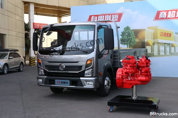 Dongfeng Kangluwei Wide Body 2.5L Diesel 180hp 4X2(6 wheels) Fast Gear 8-Speed 4.17m Single Row Stake Light Truck Exterior (3) | 86Trucks