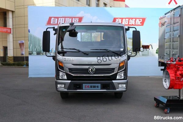 Dongfeng Kangluwei Wide Body 2.5L Diesel 180hp 4X2(6 wheels) Fast Gear 8-Speed 4.17m Single Row Stake Light Truck Exterior (2) | 86Trucks