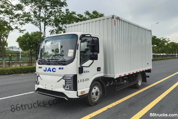 JAC ES3 4.15m Single Row Pure Electric Box Light Truck CATL 63.75kWh 4X2(6 wheels) Exterior (3) | 86Trucks