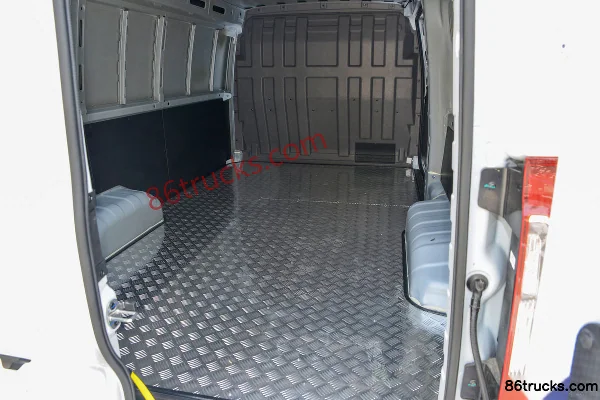 Dongfeng Ruilida V8E 2025 2-Seat Electric Panel Van CATL 53.58kWh Body (1) | 86Trucks