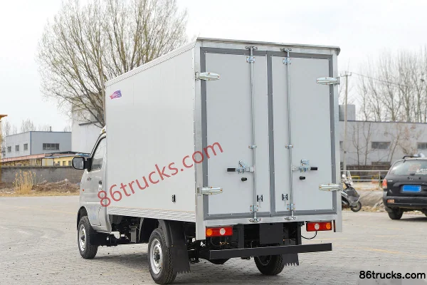 Dongfeng T3 (formerly Xiaobawang W) 1.3L 91hp 4X2(6 wheels) 3.05m single-row box light truck (single rear wheel) (China VI) Body (3) | 86Tru