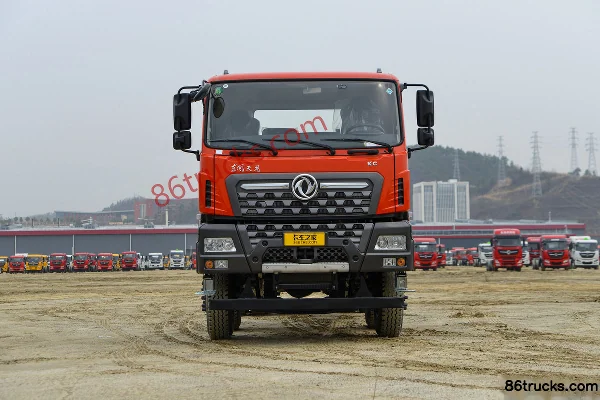 Dongfeng Commercial Vehicle Tianlong KC 360hp 8X4(12 wheels) 8.5m truck-mounted crane Exterior (2) | 86Trucks
