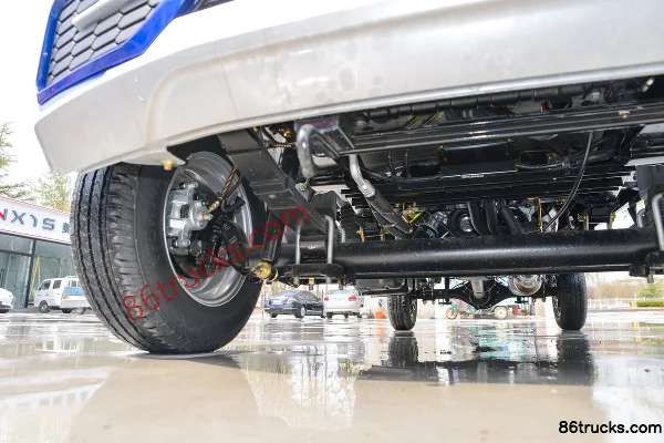 Dongfeng Xiaobawang W08 1.3L 91 hp 4X2(6 wheels) 3.05m Single Row Flatbed Light Truck (China VI) Chassis (2) | 86Trucks