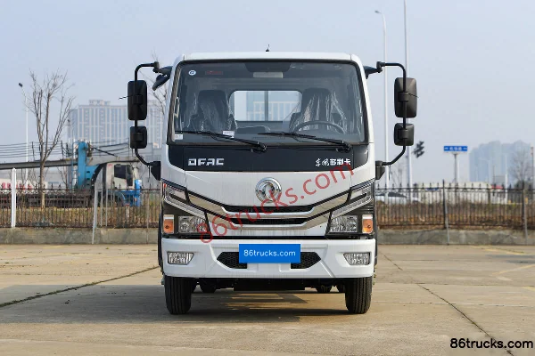 Dongfeng Duolika D5 68hp 4X2(6 wheels) 3.4m Single Row Flatbed Light Truck Exterior (2) | 86Trucks