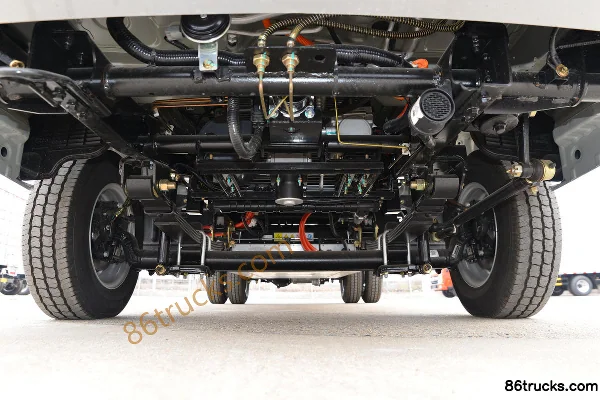 Dongfeng EV180 3.5T 3.99m single-row pure electric stake micro truck 50.38kWh 4X2(6 wheels) Chassis (1) | 86Trucks
