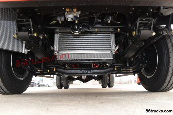 Dongfeng Duolika D6-L 130 hp 4X2(6 wheels) 4.17m single-row stake truck (China VI) Chassis (1) | 86Trucks