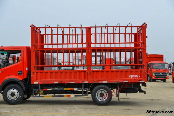 Dongfeng Duolika D6-L 130 hp 4X2(6 wheels) 4.17m single-row stake truck (China VI) Body (2) | 86Trucks