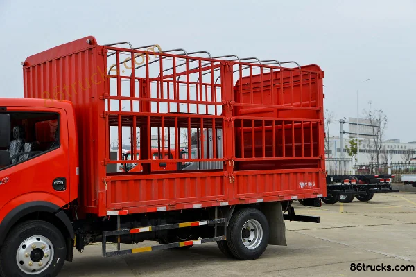 Dongfeng Duolika D6-L 130 hp 4X2(6 wheels) 4.17m single-row stake truck (China VI) Body (1) | 86Trucks