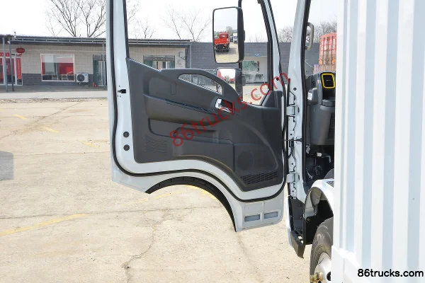 Dongfeng Duolika D6-L Ruineng Edition 163hp 4X2(6 wheels) 4.2m Single Row Van Light Truck (China VI) Cab (2) | 86Trucks
