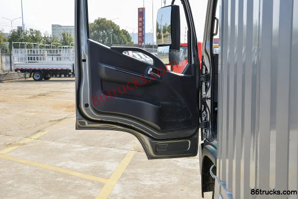 Dongfeng D6-L diesel 180 ch 4X2(6 roues) 4,17 m cabine simple fourgon léger (2) | 86Trucks