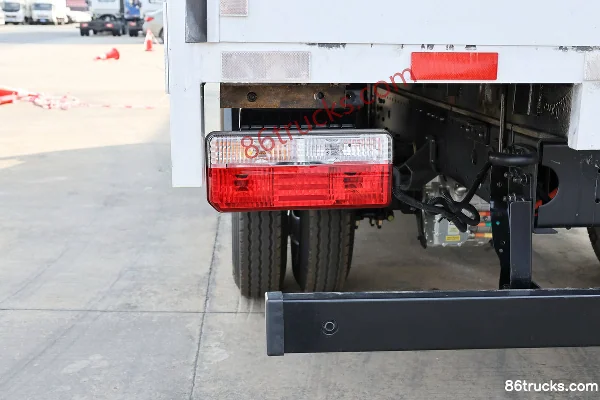 Dongfeng EV350 PRO 2024 Model 4.5T 4.2m Single Row Pure Electric Box Light Truck 100.464kWh 4X2(6 wheels) Body (2) | 86Trucks