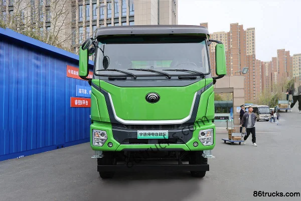 Yutong 31T 8X4(12 wheels) 8m Pure Electric Dump Truck CATL 400kWh Exterior (2) | 86Trucks