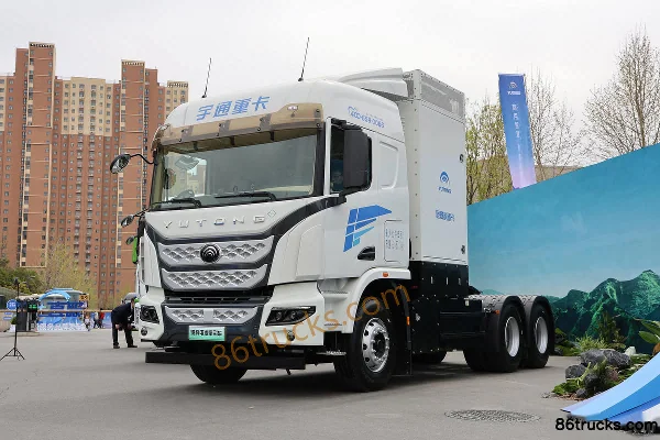 Yutong 6X4(10 wheels) Fuel Cell Tractor Truck Mengguli 120.53kWh Exterior (3) | 86Trucks