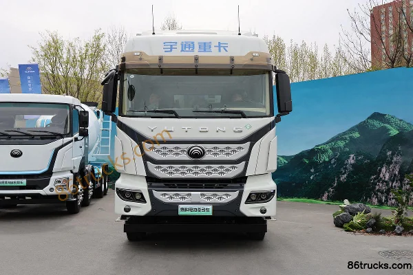 Yutong 6X4(10 wheels) Fuel Cell Tractor Truck Mengguli 120.53kWh Exterior (2) | 86Trucks