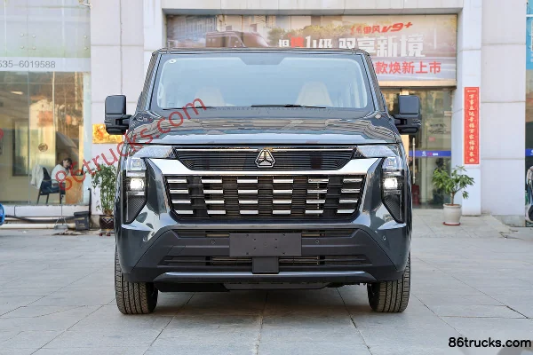 Sinotruk Pioneer V 2025 Model Multi-function PRO Edition 2L Diesel 160 hp 7-Seat Short Wheelbase Low Roof Light Bus Exterior (2) | 86Trucks