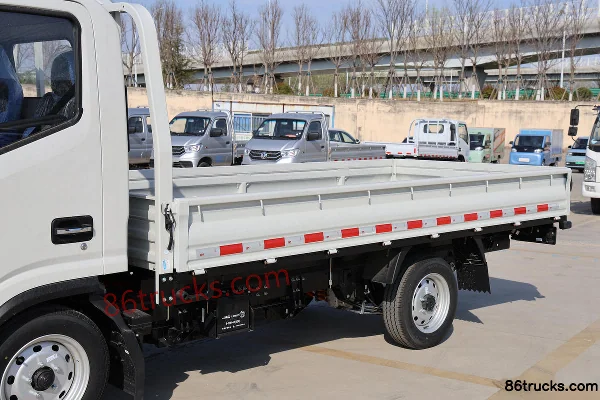 JAC Lingpao EV3 3.4T 3.7m Single Row Pure Electric Box Light Truck 41.86kWh 4X2(6 wheels) Body (1) | 86Trucks