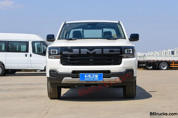 JMC Baodian 2025 2.5T diesel 160 ch manuel 2 roues motrices empattement long plateau plat double cabine pick-up (2) | 86Trucks
