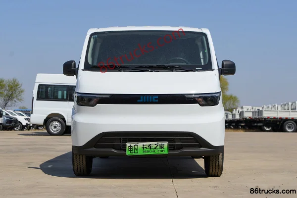 JMC E Fushun 2025 modèle fenêtres aveugles 5,185 m fourgon fermé électrique pur empattement moyen toit bas 53,58 kWh Extérieur (2) | 86Truck