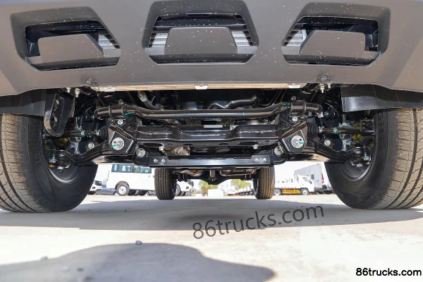 JMC Yuhu 7 2019 Zunxiang Edition 2.0T Diesel 142 hp Manual 4WD Long Wheelbase Double Cab Pickup Body (1) | 86Trucks