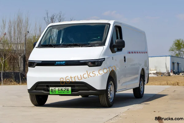 JMC E Fushun 2025 Model Blind Window Version 4.885m Pure Electric Short Wheelbase Low Roof Enclosed Van 41.86kWh Exterior (3) | 86Trucks
