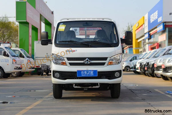 Changan Kuayue D3 Comfort 1.6L Gasoline 122hp 4X2(6 wheels) Landai 5-Speed 3.8m Single Row Stake Truck Mini Truck Exterior (2) | 86Trucks