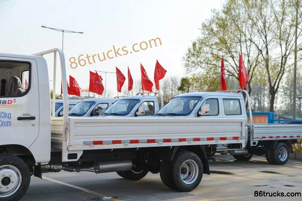 Changan Kuayue D3 Comfort 1.6L Gasoline 122hp 4X2(6 wheels) Landai 5-Speed 3.8m Single Row Stake Truck Mini Truck Body (1) | 86Trucks
