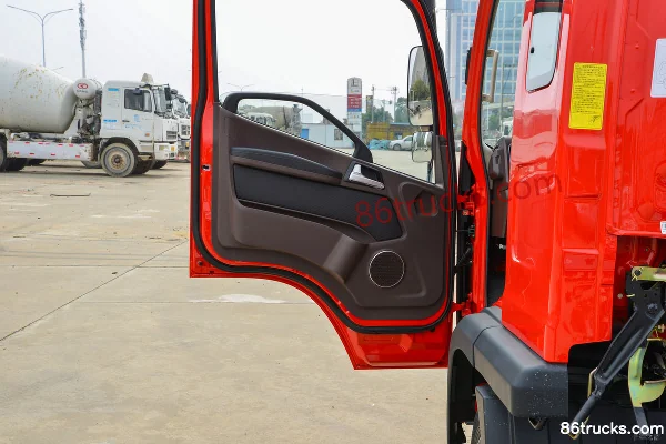 FAW Jiefang Hu VH 160hp 4X2(6 wheels) 3.78m Half Row Stake Light Truck (Fast Gear 8-speed) Cab (2) | 86Trucks