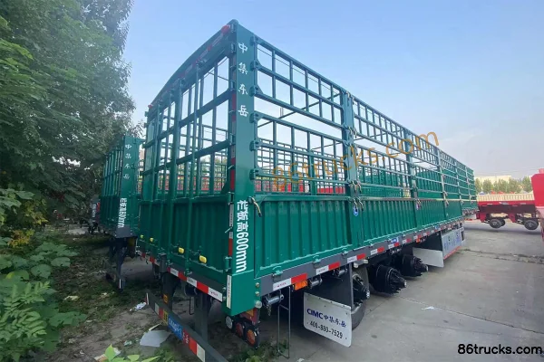 CIMC Dongyue 13m Goose Neck Curtain Side Semi-Trailer (CSQ9401CCY) Exterior