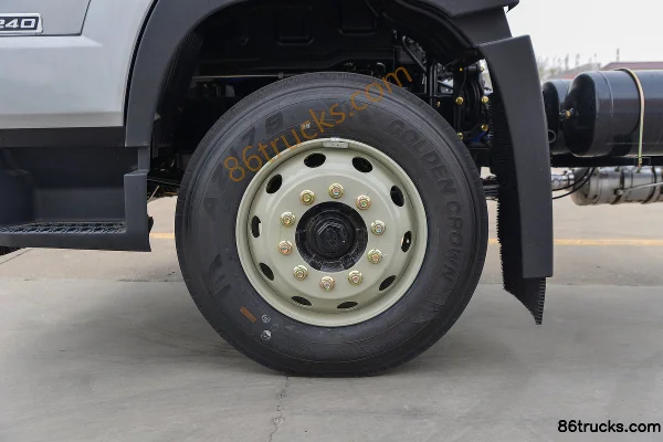 FAW Jiefang Qingdao JK6 Medium Truck 220 hp 4X2(6 wheels) 7.75 m Van Cargo Truck (China VI) (6100 Wheelbase) Chassis (3) | 86Trucks