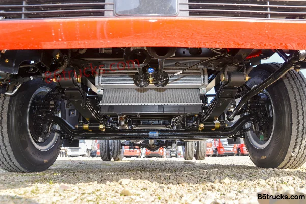 SHACMAN Commercial Vehicle Delong G200 2.5L Diesel 176 hp 4X2(6 wheels) Fast Gear 6-Speed 3.82m Half-Cab Van Light Truck Chassis (1) | 86Tru