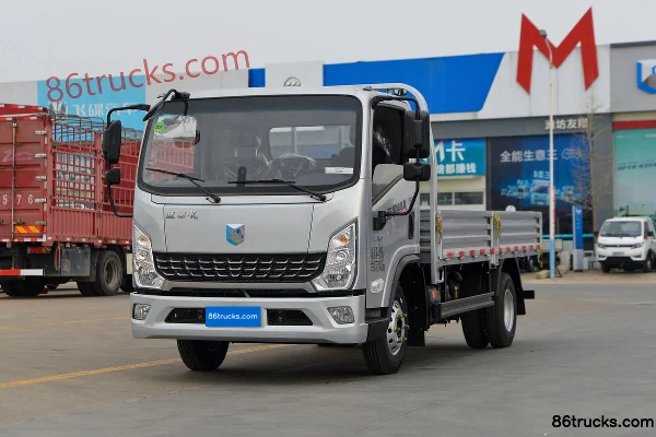 Lanqing Light Truck Long N Luxury 140hp 4X2(6 wheels) 4.18m Single Row Stake Light Truck (Medium Body) Exterior (3) | 86Trucks