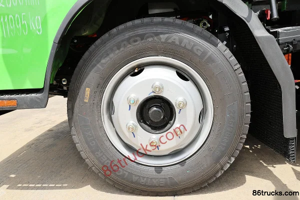 JAC Junling G5 12T 4X2(6 wheels) 3.8m Single Row Dump Truck CATL 81.14kWh Chassis (2) | 86Trucks