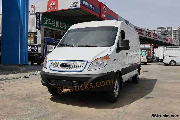 JAC Xingrui EV5 Version Logistique Urbaine Camion fourgon électrique pur 5,5 m 53,76 kWh Extérieur (3) | 86Trucks