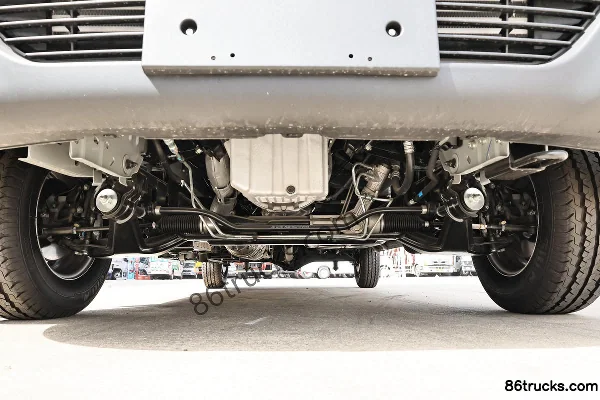 JAC Jienengwang PLUS 2022 Luxe 129 ch 10 places 2,0T diesel fourgon (empattement moyen) Châssis (1) | 86Trucks