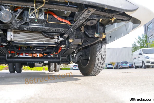 Kama Ruihang EX1 4.02m Single Row Pure Electric Flatbed Mini Truck Yiwei 66.54kWh 4X2(6 wheels) Chassis (3) | 86Trucks