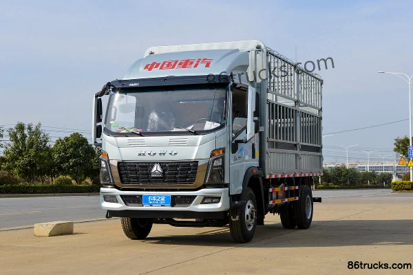 Sinotruk HOWO Tongshuai 2.5L Diesel 180hp 4X2(6 wheels) Sinotruk 10-Speed 4.15m Single Row Cargo Cage Light Truck Exterior (3) | 86Trucks