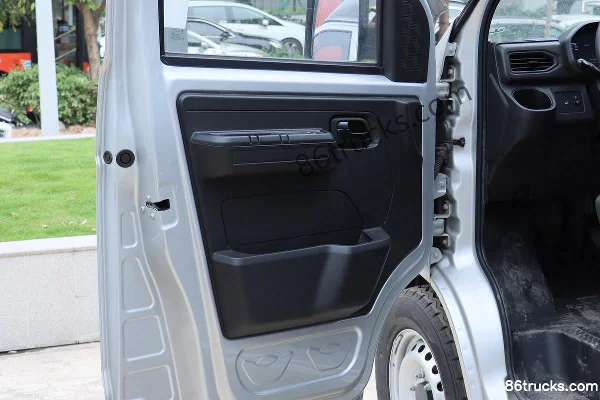 Karry Xiaoxiang X1 3.2m Single Row Pure Electric Van Micro Truck Ruilu 41.86kWh 4X2(6 wheels) Cab (2) | 86Trucks