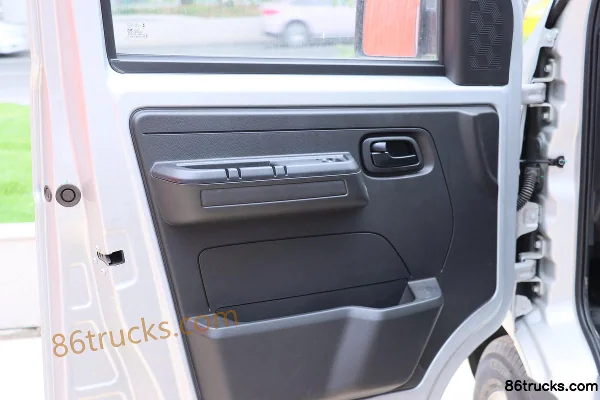 Kairui Xiaoxiang X7 Luxury Edition 3.5T 3.815m Single Row Pure Electric Van Mini Truck 55.7kWh 4X2(6 wheels) Cab (3) | 86Trucks