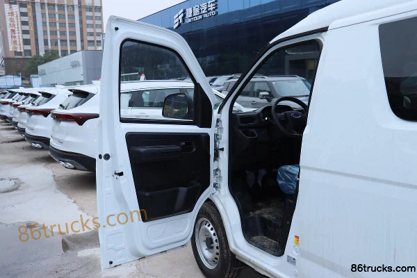 Kairui Jiangtun E7 Clear Window Edition 7-Seat 5.15m Pure Electric Light Bus 41.86kWh Cab (1) | 86Trucks