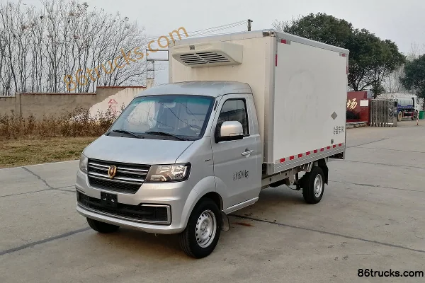 Xinyuan Jinbei Jinka S2 2025 Comfort Edition 123 hp 4X2(6 wheels) 2.935m Refrigerated Truck Exterior (3) | 86Trucks