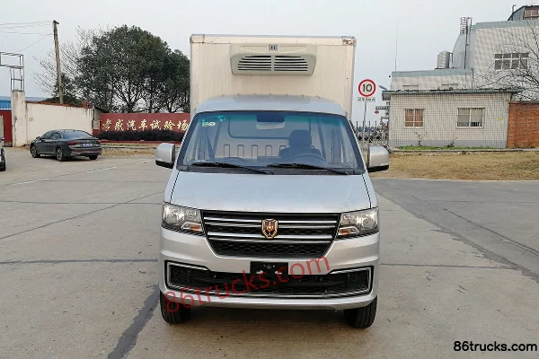 Xinyuan Jinbei Jinka S2 2025 Comfort Edition 123 hp 4X2(6 wheels) 2.935m Refrigerated Truck Exterior (2) | 86Trucks
