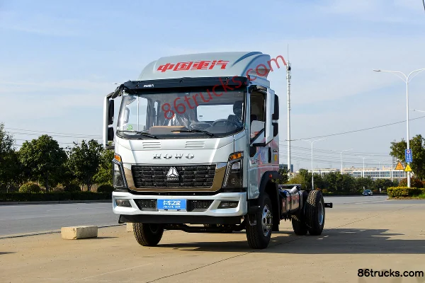 Sinotruk Tongshuai 2,5 L diesel 180 ch 4X2(6 roues) 12 vitesses 3,85 m camion porteur à ridelles avec cabine avancée Extérieur (3) | 86Truck